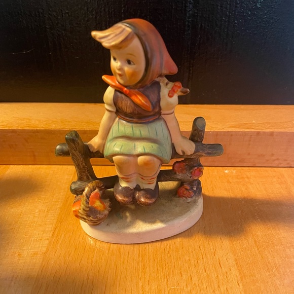 Hummel Collection - Picture 4 of 12